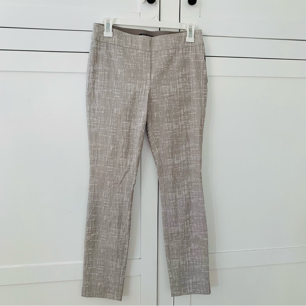 Nic + Zoe Cream Pattern Pull On Pants Size Small